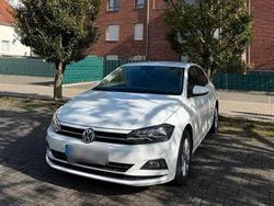 Weiß Gebraucht 2018 VW Polo Beats Kleinwagen | 15.890 € (Fairer Preis)