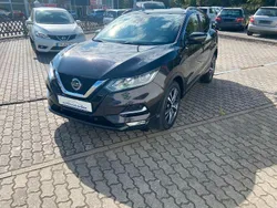 Violett Gebraucht 2020 Nissan Qashqai N-Connecta SUV | 18.990 € (Fairer Preis)