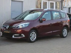 Rot Gebraucht 2014 Renault Grand Scénic III Initiale Paris Van / Kleinbus | 7.980 € (Fairer Preis)