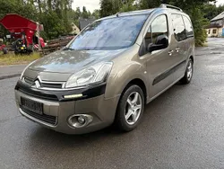 Beige Gebraucht 2013 Citroën Berlingo SELECTION Van / Kleinbus | 7.000 € (Fairer Preis)