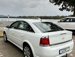 Weiß Gebraucht 2008 Opel Vectra Cosmo Limousine | 5.500 €