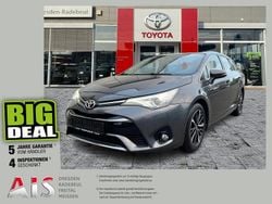 Grey metallic Gebraucht 2018 Toyota Avensis Team Kombi | 15.590 € (Fairer Preis)