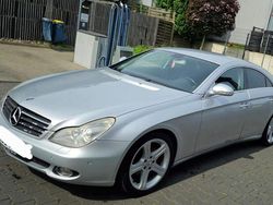 Silber Gebraucht 2007 Mercedes CLS320 Limousine | 5.999 € (Fairer Preis)