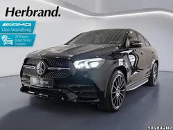 Metalliclack obsidianschwarz Gebraucht 2021 Mercedes GLE350e AMG Coupé | 63.980 € (Fairer Preis)