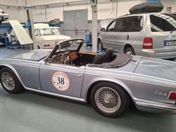 Grau Gebraucht 1972 Triumph TR6 Cabrio | 16.000 €