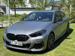 Grau Gebraucht 2023 BMW M235 Comfort Edition Limousine | 39.500 € (Fairer Preis)
