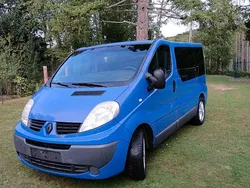 Blau Gebraucht 2008 Renault Trafic Van | 6.150 €