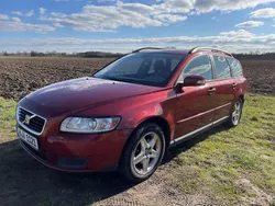 Rot Gebraucht 2008 Volvo V50 Kombi | 1.000 € (Guter Preis)