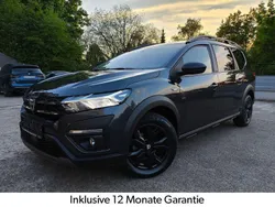 Grau Gebraucht 2022 Dacia Jogger Extreme Kombi | 16.950 € (Fairer Preis)