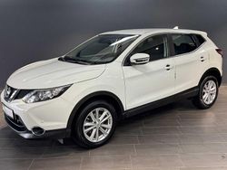 Weiß Gebraucht 2015 Nissan Qashqai Acenta SUV | 14.430 € (Etwas zu teuer)