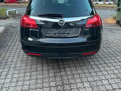 Schwarz Gebraucht 2013 Opel Insignia Kombi | 4.200 € (Guter Preis)