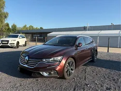 Rot Gebraucht 2021 Renault Talisman Initiale Paris Limousine | 8.990 €