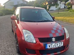 Rot Gebraucht 2008 Suzuki Swift Limousine | 2.000 € (Fairer Preis)