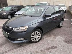 Grau Gebraucht 2021 Skoda Fabia Ambition Kombi | 13.990 € (Guter Preis)