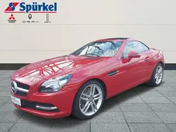 Rot Gebraucht 2015 Mercedes SLK200 Cabrio | 19.980 € (Guter Preis)