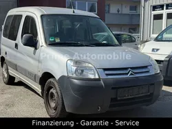 Grau Gebraucht 2009 Citroën Berlingo First Van / Kleinbus | 990 € (Superpreis)