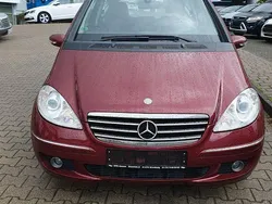 Rot Gebraucht 2006 Mercedes A200 Kleinwagen | 5.650 € (Fairer Preis)