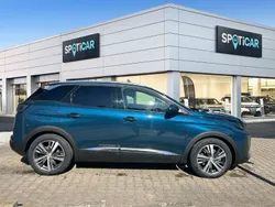 Blau Gebraucht 2021 Peugeot 3008 Allure SUV | 25.490 € (Etwas zu teuer)