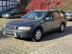 Blau Gebraucht 2005 Volvo XC70 SUV | 3.999 € (Fairer Preis)