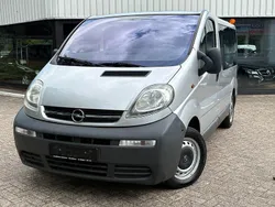 Silber Gebraucht 2004 Opel Vivaro Van | 8.999 €