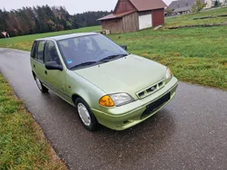 Grün Gebraucht 1997 Subaru Justy Kleinwagen | 2.600 €