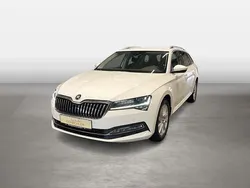 Candy weiss Gebraucht 2020 Skoda Superb Style Kombi | 23.910 € (Fairer Preis)