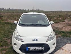 Weiß Gebraucht 2009 Ford Ka Trend Kleinwagen | 2.350 € (Fairer Preis)