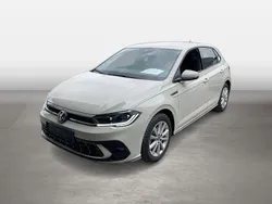 Grau Gebraucht 2024 VW Polo R-line Limousine | 25.930 € (Fairer Preis)