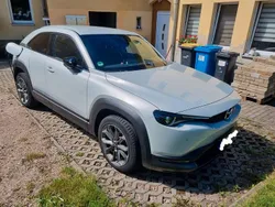 Weiß Gebraucht 2020 Mazda MX30 Comfort SUV | 14.200 € (Fairer Preis)