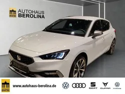 Weiß Neu 2025 Seat Leon Beats Limousine | 33.777 € (Etwas zu teuer)