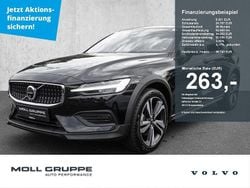 Schwarz Gebraucht 2023 Volvo V60 CC Plus Kombi | 36.740 € (Guter Preis)