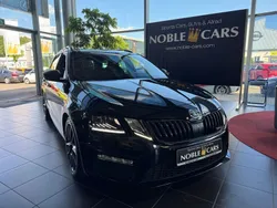 Schwarzmagic perleffekt (metallic) Gebraucht 2020 Skoda Octavia RS Kombi | 27.980 € (Fairer Preis)