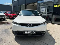 Weiß Gebraucht 2023 Mazda MX30 Ad'Vantage SUV | 16.480 € (Guter Preis)