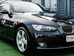 Schwarz Gebraucht 2009 BMW 325 Comfort Edition Coupé | 12.900 € (Teuer)