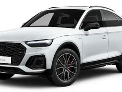 Gletscherweiß metallic Gebraucht 2025 Audi Q5 Sportback S-Line SUV | 70.990 €