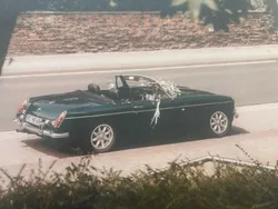 Grün Gebraucht 1975 MG B Cabrio | 15.000 €