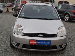Silber Gebraucht 2003 Ford Fiesta Ghia Kleinwagen | 1.290 € (Superpreis)