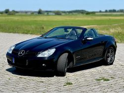 Schwarz Gebraucht 2007 Mercedes SLK200 Cabrio | 10.990 € (Fairer Preis)