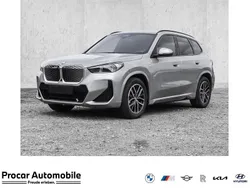 Grau Neu 2025 BMW iX1 M Sport SUV | 49.580 € (Guter Preis)
