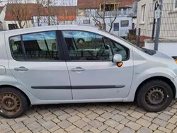 Silber Gebraucht 2005 Renault Modus Privilege Van / Kleinbus | 800 € (Guter Preis)