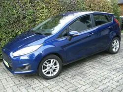 Blau Gebraucht 2017 Ford Fiesta Celebration Kleinwagen | 5.399 € (Guter Preis)