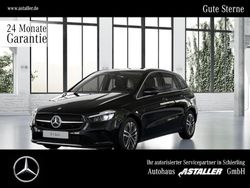 Metalliclack kosmosschwarz Gebraucht 2025 Mercedes B200 Progressive Van / Kleinbus | 31.900 € (Guter Preis)