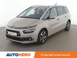 Beige Gebraucht 2017 Citroën Grand C4 Picasso Shine Van / Kleinbus | 18.490 € (Teuer)
