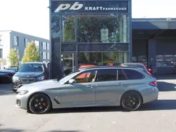 Grau Gebraucht 2023 BMW 540 M Sport Limousine | 57.950 € (Fairer Preis)