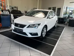 Weiß Gebraucht 2018 Seat Leon ST Style Kombi | 12.990 € (Fairer Preis)