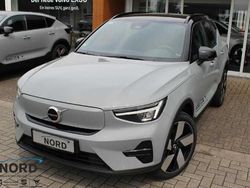 Grau Gebraucht 2024 Volvo XC40 Plus SUV | 43.950 € (Teuer)