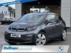 Grau Gebraucht 2022 BMW i3 Comfort Edition Kleinwagen | 17.900 € (Guter Preis)
