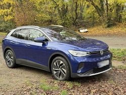 Blau Gebraucht 2022 VW ID.4 Pro Performance SUV | 25.980 € (Guter Preis)