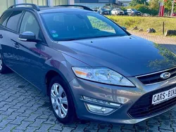 Braun Gebraucht 2011 Ford Mondeo Limousine | 4.490 € (Fairer Preis)
