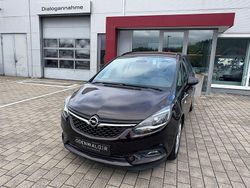 Braun Gebraucht 2017 Opel Zafira Edition Van / Kleinbus | 9.888 € (Fairer Preis)
